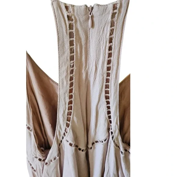 Lulus Sleeveless Mini Casual Light Brown Cutout Mini Dress Size Medium - Picture 6 of 8